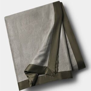 COZY EARTH Bamboo Blanket